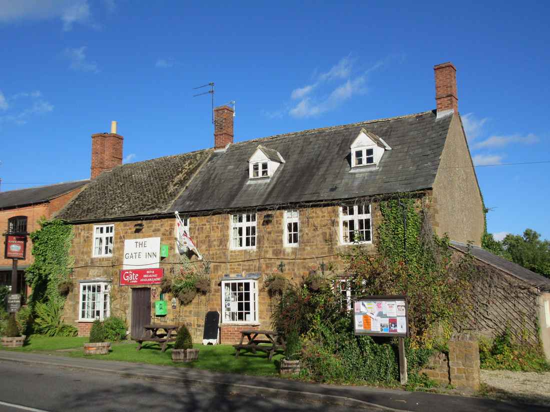 Fleurets | Pubs for Sale or to Let