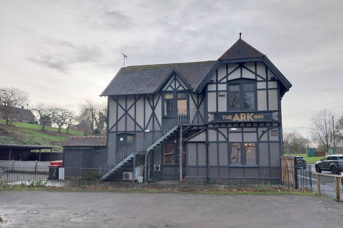 Freehold of Winsford Pub on the market