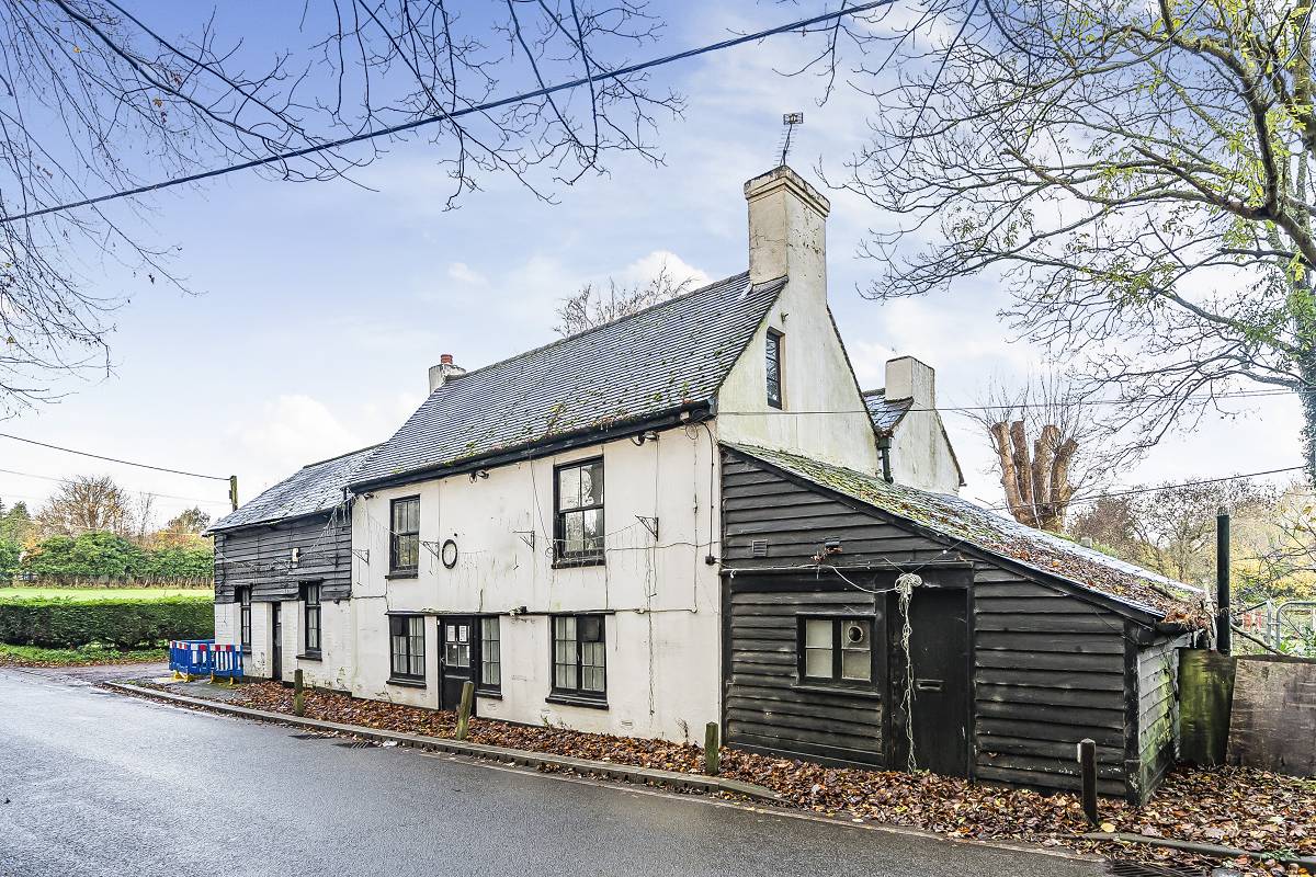 Historic Freehold Pub Comes to Market